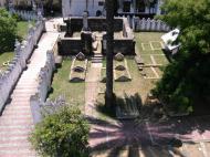 Кладбище возле дворца султана, Стоун Таун, Занзибар (фото А.А. Банщиковой)